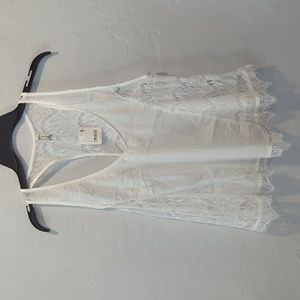 NWT INTIMATELY FREE WHITE GAUZE LACEY TANK TOP
